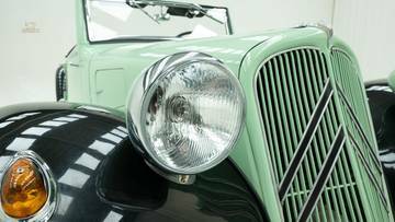 Thumbnail von Citroen Traction Avant  7C '35