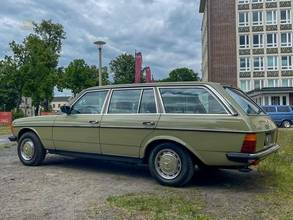 Thumbnail von Mercedes-Benz 200T, 2.Hand, Zustand 1, vollst. Dokumentiert