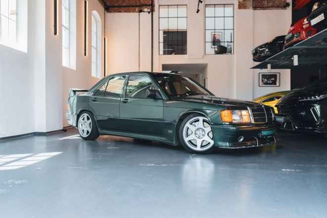 Mercedes-Benz 190 E 5.5 *V8 AMG UMBAU / EVO KIT / TRACK TOOL*