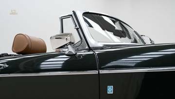 Thumbnail von MG B ロードスター + オーバードライブ '72