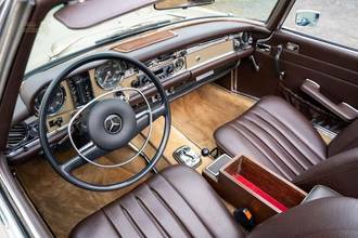 Thumbnail von Mercedes-Benz 280SL, vollst. dokumentiert, Klima, Lack neu