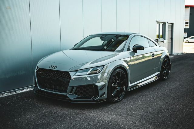 Audi TT RS Coupe 2.5 TFSI quattro iconic edition