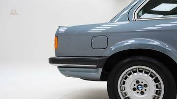 Thumbnail von BMW  325iX '87