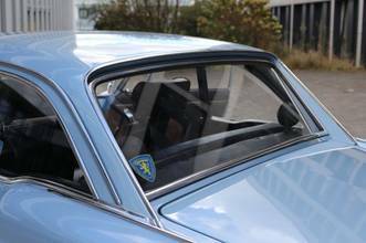 Thumbnail von Peugeot 404 Coupé