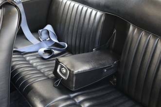 Thumbnail von Peugeot 404 Coupé