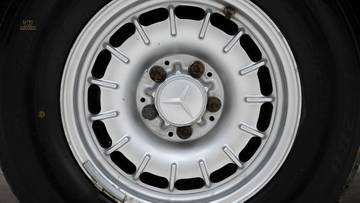 Thumbnail von Mercedes-Benz 380 SL + hardtop '82