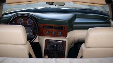 Thumbnail von Aston Martin Virage Volante // British Racing Green //perfekt