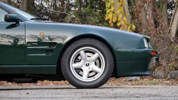 Thumbnail von Aston Martin Virage Volante // British Racing Green //perfekt