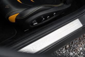 Thumbnail von Ferrari GTC4Lusso 6.3 V12 690PS|Atelier|PassDisplay|Lift