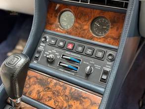 Thumbnail von Bentley Azure Cabrio 6.75L V8 Scheckheft