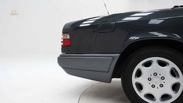 Thumbnail von Mercedes-Benz E 220 Cabriolet '94