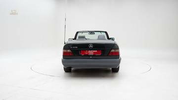 Thumbnail von Mercedes-Benz E 220 Cabriolet '94