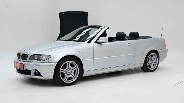 BMW  320iA '2004