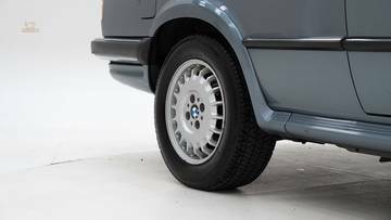 Thumbnail von BMW  325iX '87