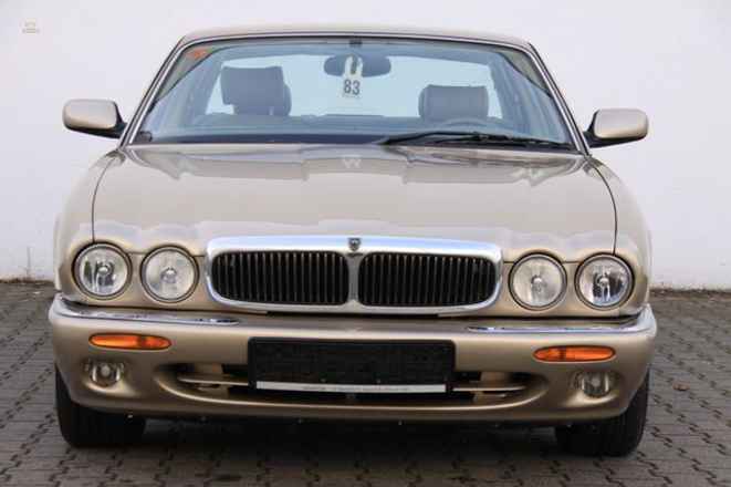 Jaguar XJ 4.0 Executive 3 Jahre Garantie
