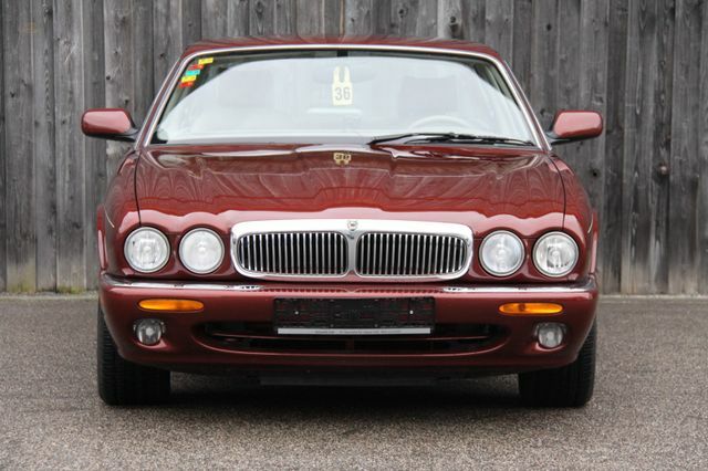 Jaguar XJ 4.0 Sovereign 3 Jahre Garantie