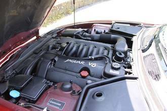 Thumbnail von Jaguar XK8 Cabrio 3 años de garantía