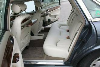 Thumbnail von Jaguar Daimler V8 Lange versie 3 jaar garantie