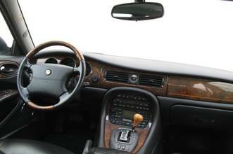 Thumbnail von Jaguar Daimler V8 long version 3 years warranty