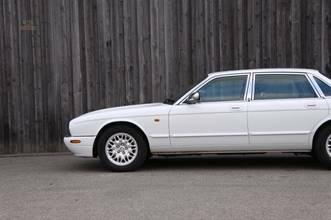 Thumbnail von Jaguar XJ 4.0 Sovereign 3 года гарантии