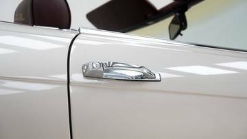Thumbnail von Mercedes-Benz 380 SL + hardtop '85