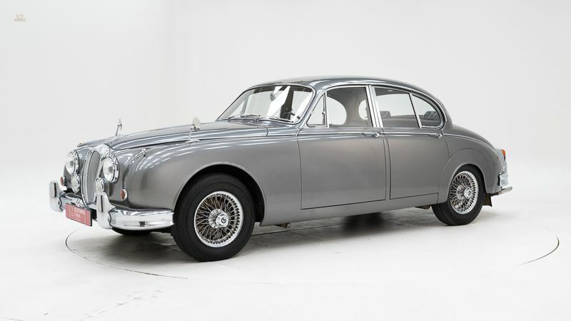 Daimler V8 250 '65
