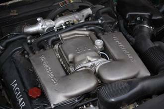 Thumbnail von Jaguar velmi udržovaný XJR s 3letou zárukou