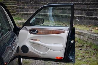 Thumbnail von Jaguar velmi udržovaný XJR s 3letou zárukou