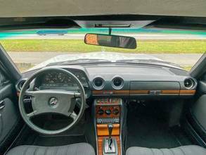 Thumbnail von Mercedes-Benz 280 TE, richement équipé et documenté