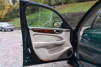 Thumbnail von Jaguar velmi udržovaný XJR s 3letou zárukou