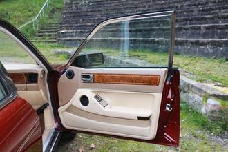 Thumbnail von Jaguar XJ40 Соответствие с 3-летней гарантией, регистрация H