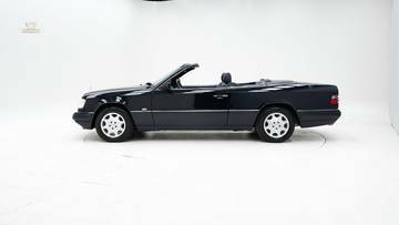 Thumbnail von Mercedes-Benz E200 Cabriolet '95