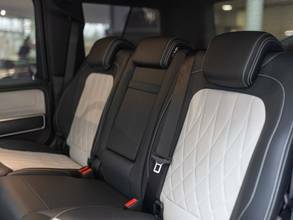 Thumbnail von Mercedes-Benz G 500 Final Edition white 1 of 500 :-)