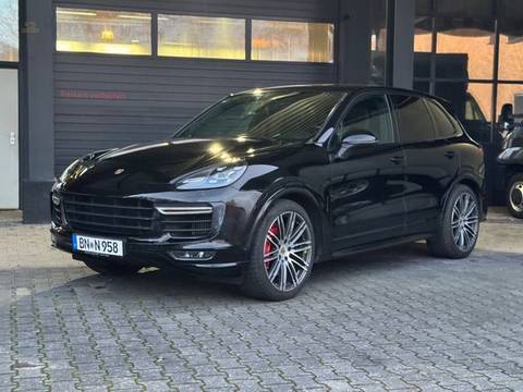 Porsche Cayenne GTS ° PCM4°CarPlay°Pano°Chrono