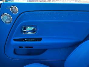 Thumbnail von Rolls-Royce Spectre Black Badge