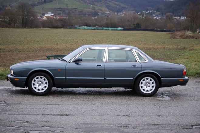 Jaguar XJ 4.0 Sovereign 3 Jahre Garantie aus 1.Hand