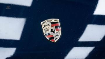 Thumbnail von Porsche 911 964 Carrera 2 '91