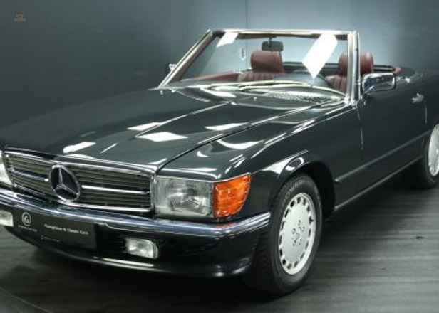 Mercedes-Benz 300 SL R107 Roadster, 1. Hand !