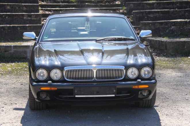Jaguar Daimler Super V8 Langversion  3 Jahre Garantie