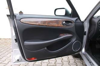 Thumbnail von Jaguar Daimler V8 Langversion  3 Jahre Garantie