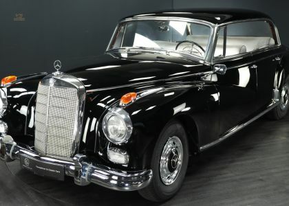 Mercedes-Benz 300 d "Adenauer"