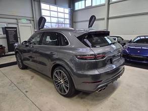 Thumbnail von Porsche Cayenne Turbo/Siège ventilé/Soft-Close/PDLS+/*700€
