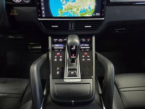 Thumbnail von Porsche Cayenne Turbo/Siège ventilé/Soft-Close/PDLS+/*700€