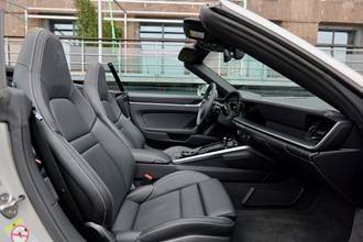 Thumbnail von Porsche 992 Carrera 4 Cabriolet Sportsitze BOSE