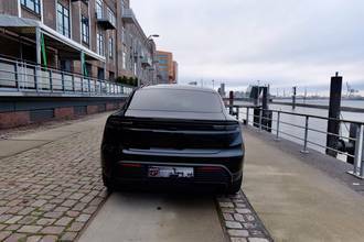 Thumbnail von Porsche Macan Electric 4