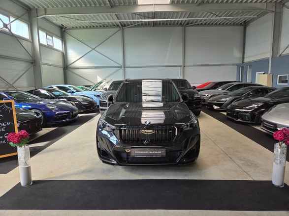 BMW X1 M35 i xDrive/M-Sport Pro/Panorama/*385€