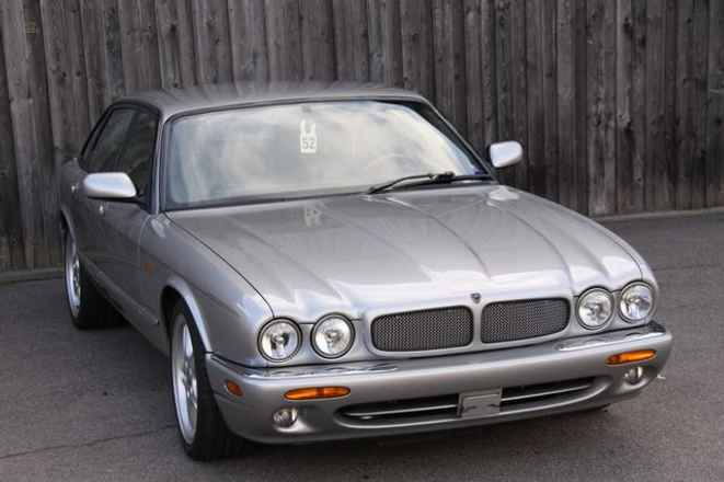 Jaguar Top gepflegter XJR mit 3 Jahre Garantie