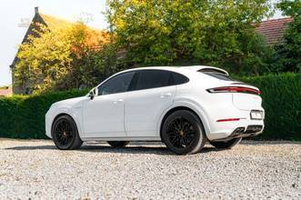 Thumbnail von Porsche Cayenne S E-H  SportDesign|Burmester|SiKlima|SAG