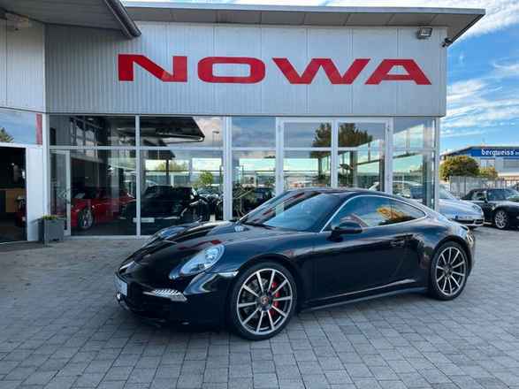 Porsche 991 Carrera 4S ** Sportauspuff-Leder-BOSE**
