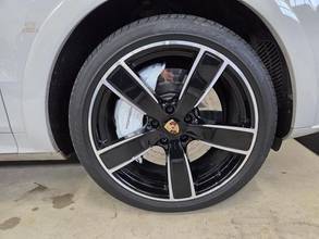 Thumbnail von Porsche Cayenne Turbo /2.Hand/PDLS+/Bose/360/Pano/*878€